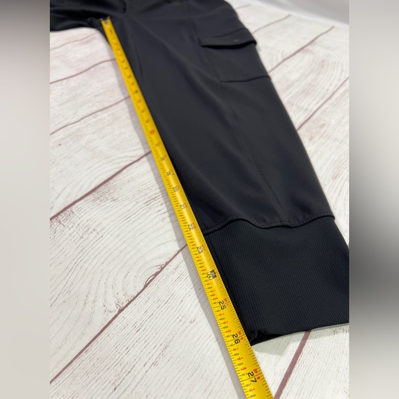 Athleta Venice Cargo Jogger - Small - high rise black stretch active pant - Picture 11 of 16
